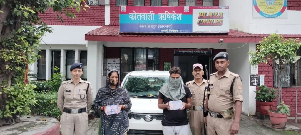 4 लाख रूपए के जेवरात चोरी करने वाले दबोचे