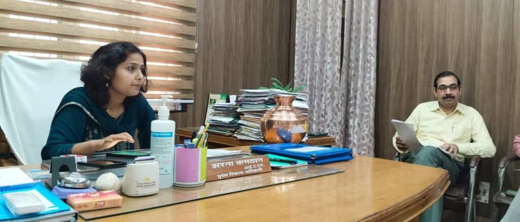 अमृत कलश यात्रा को लेकर सीडीओ ने अधिकारियों को दिए दिशा-निर्देश