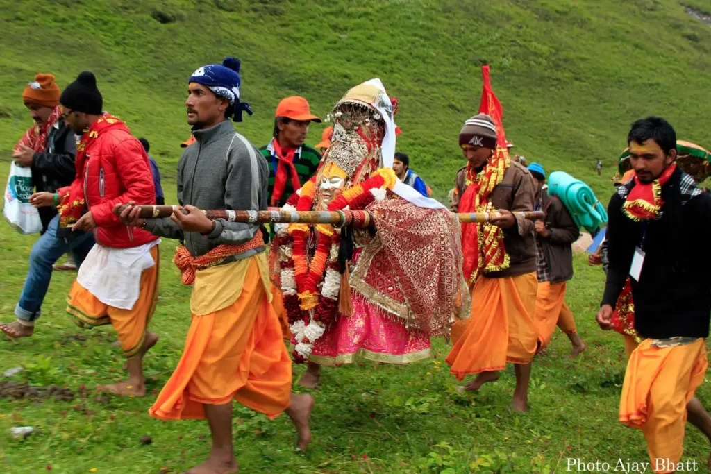 श्री नंदादेवी राजजात 2026 के सफल और सुचारू संचालन के लिए जिला प्रशासन ने तैयारियों को अंतिम रूप देना शुरू किया